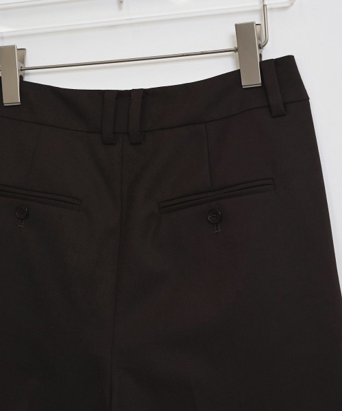 TODAYFUL(トゥデイフル)の「【TODAYFUL/トゥデイフル】Twill Bermuda Pants/ツイルバミューダパンツ(その他パンツ・レディース・ブラック/ダークブラウン系・36/38)」の15枚目の写真