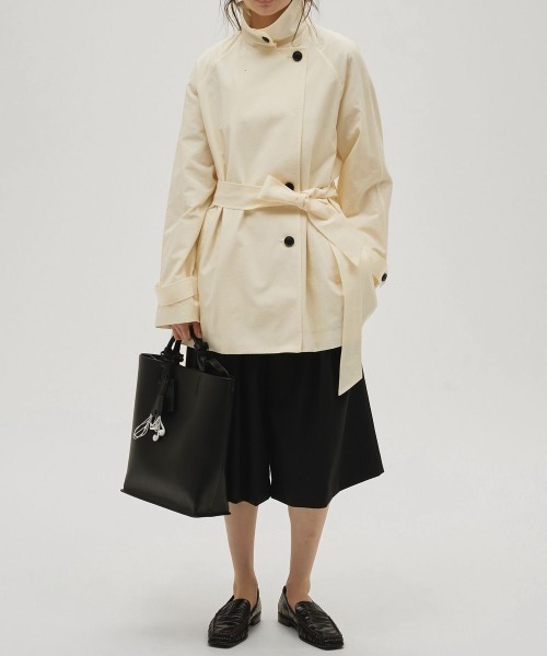 TODAYFUL(トゥデイフル)の「【TODAYFUL/トゥデイフル】Twill Bermuda Pants/ツイルバミューダパンツ(その他パンツ・レディース・ブラック/ダークブラウン系・36/38)」の3枚目の写真