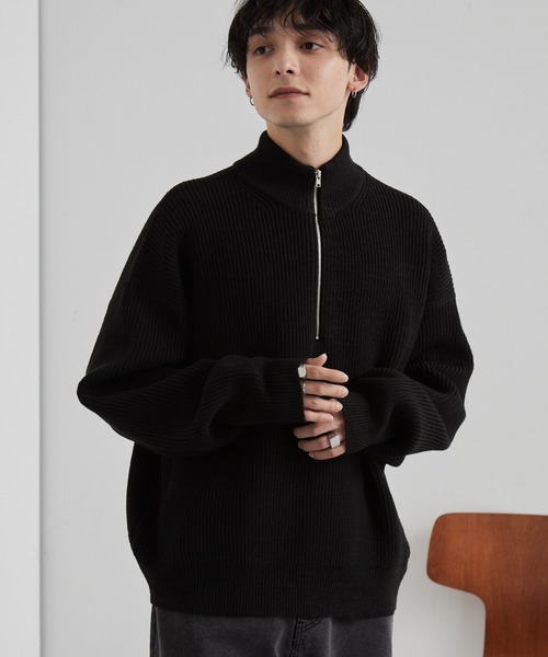 MONO-MART(モノマート)の「【キマラクニットシリーズ】バルキー片畦編み オーバーサイズ ハーフジップ ニット プルオーバー<帯電防止/ウォッシャブル/アンチピリング>(ニット/セーター・メンズ・グレイッシュベージュ/アイボリー/ブラック/チャコール/ブラウン/ワインレッド/ブルー系/グレー系/レッド系・L/M/S)」の13枚目の写真
