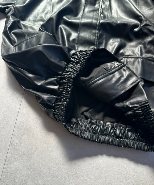 VIBGYOR（ヴィブジョー）の「PU オーバーサイズシャツジャケット/韓国ファッション アウター 秋冬 (CZ)（その他アウター・レディース・ブラック/ブラウン・L/M）」の13枚目の写真