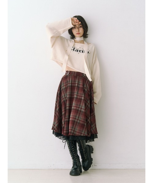 jouetie（ジュエティ）の「オフショルチョーカーショートニット（ニット/セーター・レディース・アイボリー/ブラック/グレー・MEDIUM）」の9枚目の写真