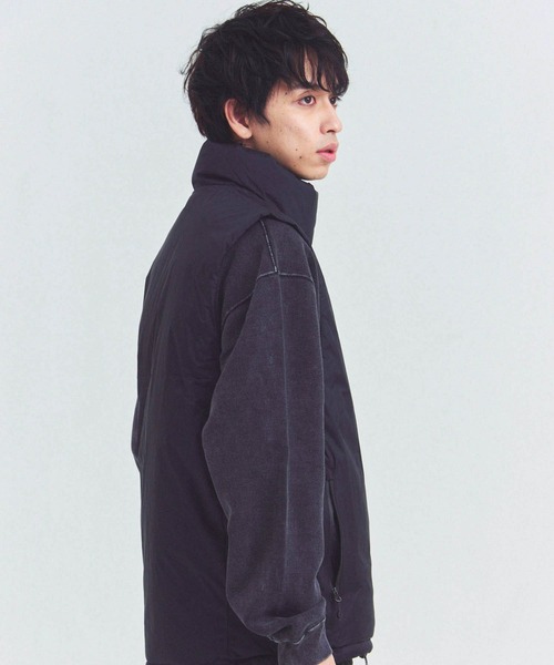 NANGA(ナンガ)の「NANGA-オーロラテックス スタンドカラー ダウンベスト(ダウンベスト・メンズ・グレー/ブラック・M/L/XL)」の16枚目の写真