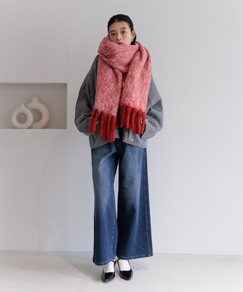 BAYFLOW（ベイフロー）の「静電気軽減メランジ（マフラー・レディース・レッド/ブルー・FREE）」の3枚目の写真