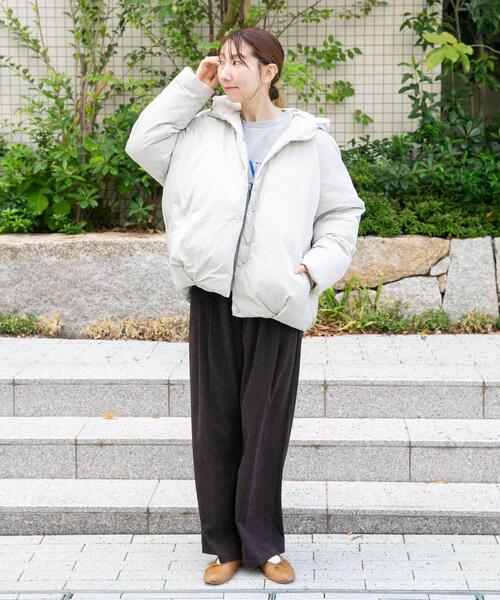 ITEMS URBANRESEARCH（アイテムズ アーバンリサーチ）の「GREENDOWNコクーンフードジャケット（ダウンジャケット/コート・レディース・ホワイト系その他/ブラック・FREE）」の6枚目の写真