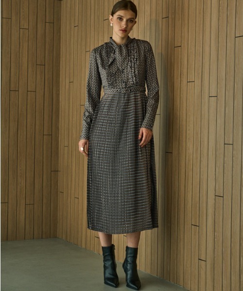 セール】Classic Pleated One-piece クラシックプリントプリーツ