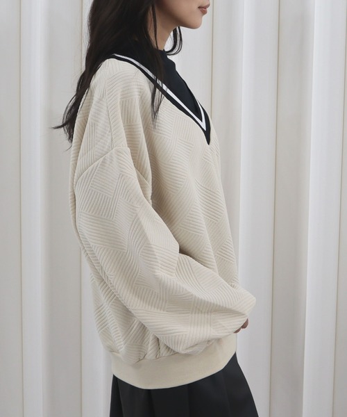 CECIL McBEE（セシルマクビー）の「ふくれジャガードフェイクレイヤードトップス（Tシャツ/カットソー・レディース・ライトベージュ/ベージュ/グレイッシュベージュ・MEDIUM/LARGE）」の10枚目の写真