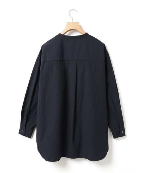 MidiUmi(ミディウミ)の「MidiUmi スタンドカラービッグシャツ(シャツ/ブラウス・レディース・ネイビー/ライトブルー/オフホワイト・FREE)」の21枚目の写真