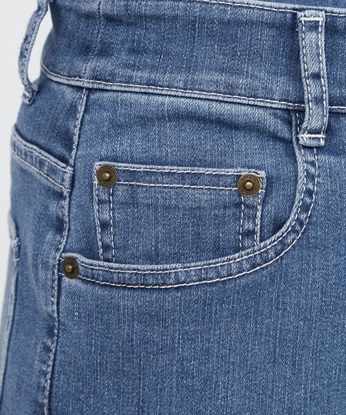 EPOCA(エポカ)の「【TWENTY FOUR DENIM】 バギーデニムパンツ(デニムパンツ・レディース・ブラック/ブルー系その他4・38/40)」の11枚目の写真