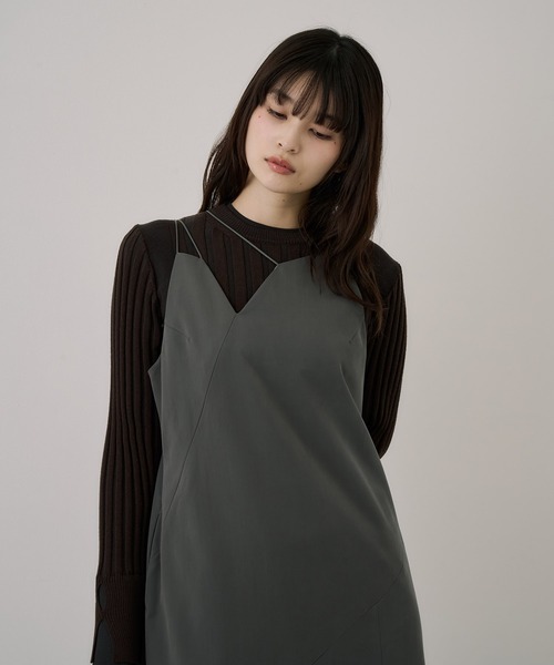 UNITED TOKYO(ユナイテッドトウキョウ)の「フィブリルアシメキャミワンピース|ウォッシャブル/セットアップ/オフィスカジュアル/オケージョン/ストレッチ/春服(ワンピース・レディース・グレー/ブラック・1/2)」の21枚目の写真