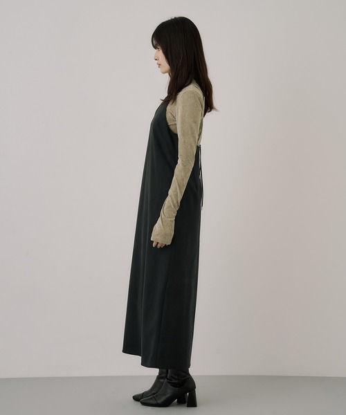 UNITED TOKYO(ユナイテッドトウキョウ)の「フィブリルアシメキャミワンピース|ウォッシャブル/セットアップ/オフィスカジュアル/オケージョン/ストレッチ/春服(ワンピース・レディース・グレー/ブラック・1/2)」の13枚目の写真