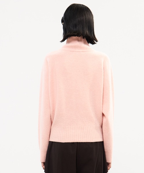 STUDIOUS（ステュディオス）の「【STUDIOUS/ステュディオス】Cashmere Wool Drivers Knit/カシミアウールドライバーズニット（ニット/セーター・レディース・ピンク/モカ/ダークグレー・FREE）」の12枚目の写真