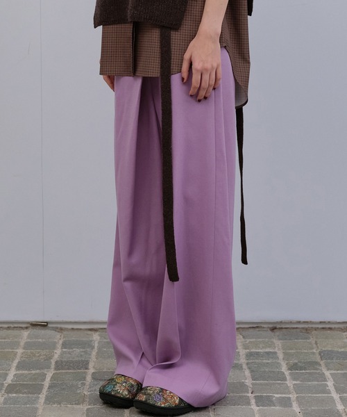 LE CIEL BLEU（ルシェルブルー）の「ラップフロントトラウザー / Wrap Front Trousers（その他パンツ・レディース・ブラック/チャコールグレー/ラベンダー/ブラウン・34/36/38）」の21枚目の写真