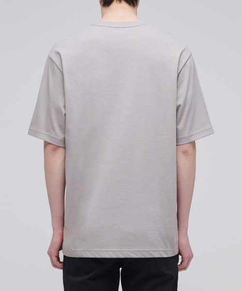 MUSINSA STANDARD（ムシンサスタンダード）の「[クールタンダード] リラックスフィットクルーネックTシャツ [マッシュルーム]（Tシャツ/カットソー・メンズ・その他・X-LARGE/XX-LARGE/XXX-LARGE/SMALL/MEDIUM/LARGE）」の2枚目の写真