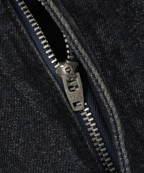TOFFEE(トフィー)の「ウォッシュドバミューダデニムパンツ(DEEP BLUE BLACK)(その他パンツ・メンズ・その他・SMALL/MEDIUM/LARGE/X-LARGE)」の5枚目の写真