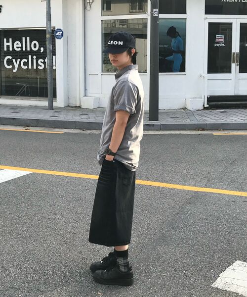 TOFFEE(トフィー)の「ウォッシュドバミューダデニムパンツ(DEEP BLUE BLACK)(その他パンツ・メンズ・その他・SMALL/MEDIUM/LARGE/X-LARGE)」の11枚目の写真