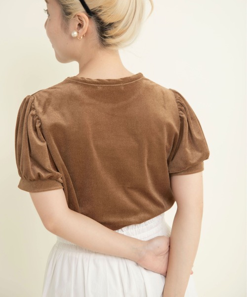 CHILD WOMAN（チャイルドウーマン）の「シアーベロア パフスリーブTシャツ（Tシャツ/カットソー・レディース・アイボリー/ブラウン・FREE）」の13枚目の写真
