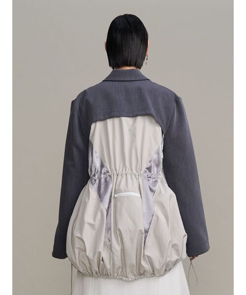 UN3D.（アンスリード）の「FRONT BACK DOCKING JACKET【セットアップ着用可能】 / フロントバックドッキングジャケット（テーラードジャケット・レディース・ブラック/グレー・36/38）」の5枚目の写真