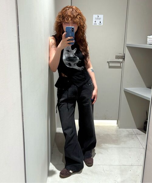 INSILENCE WOMEN(インサイレンスウーマン)の「スタッドポイントデニム BLACK(デニムパンツ・レディース・その他・LARGE/MEDIUM)」の8枚目の写真