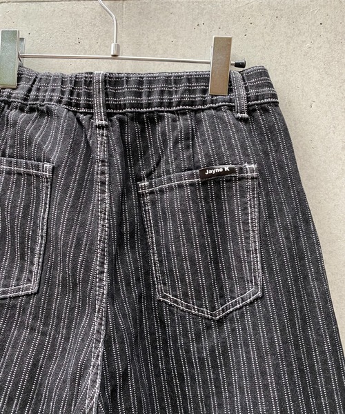 Jayne K(ジェーンケー)の「【Jayne K/ジェーン ケー】カーブストライプパンツ(デニムパンツ・メンズ・ブラック・MEDIUM/LARGE)」の9枚目の写真