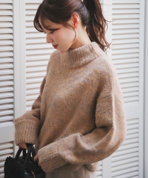 le.coeur blanc(ルクールブラン)の「ミックスカラーハイネックニット(ニット/セーター・レディース・ベージュ系その他2/ブルー系その他2・38)」の16枚目の写真
