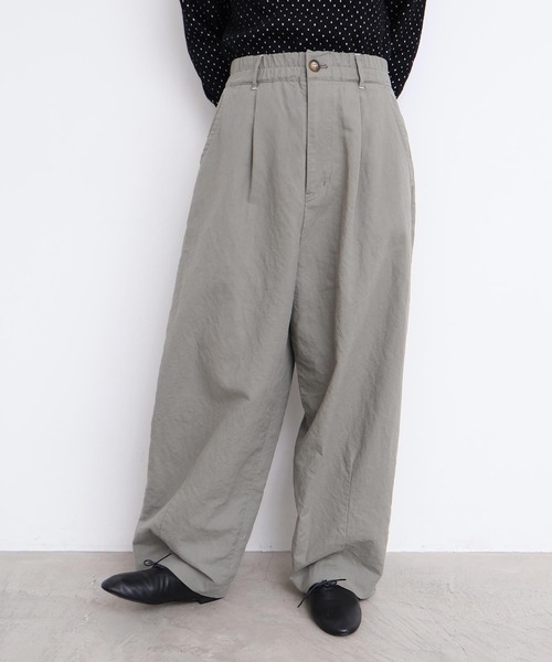 l'atelier du savon（アトリエドサボン）の「washi cotton ちょいまるカーブパンツ（その他パンツ・レディース・オフホワイト/カーキ・FREE）」の2枚目の写真