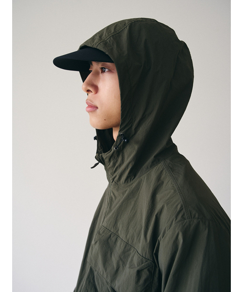 HUMTTO(ハムト)の「男性キャストウィンドブレーカージャケット(ナイロンジャケット・メンズ・ブラック/オリーブ・L-XL/2XL/M-L)」の13枚目の写真