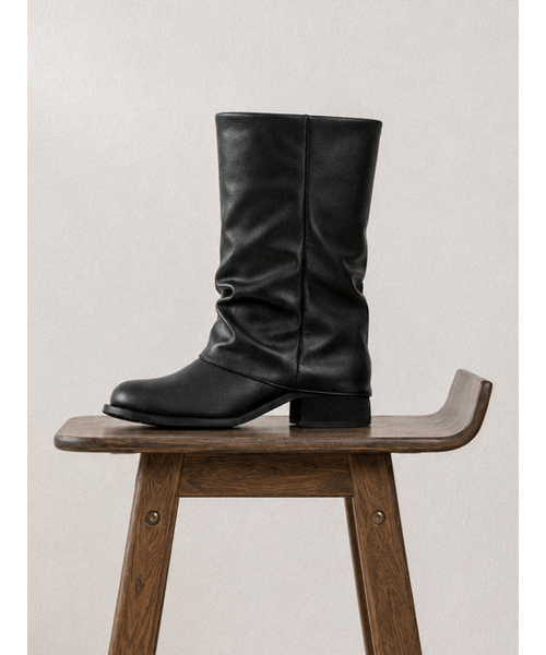 REVE BY REVE（レーヴバイレーヴ）の「アリンプリーツブーツ [5cm]（ブーツ・レディース・その他・22.5cm/24cm/25cm/25.5cm/23cm/23.5cm/24.5cm）」の4枚目の写真