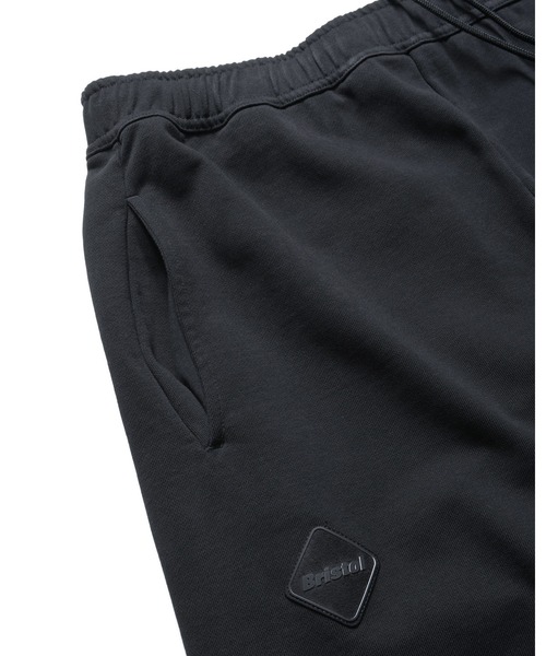 F.C.Real Bristol(エフシーレアルブリストル)の「CUT-OFF LOGO SWEAT PANTS(スウェットパンツ・メンズ・ブラック/ブルー/オフホワイト/レッド・SMALL/MEDIUM/LARGE/X-LARGE/XX-LARGE)」の10枚目の写真