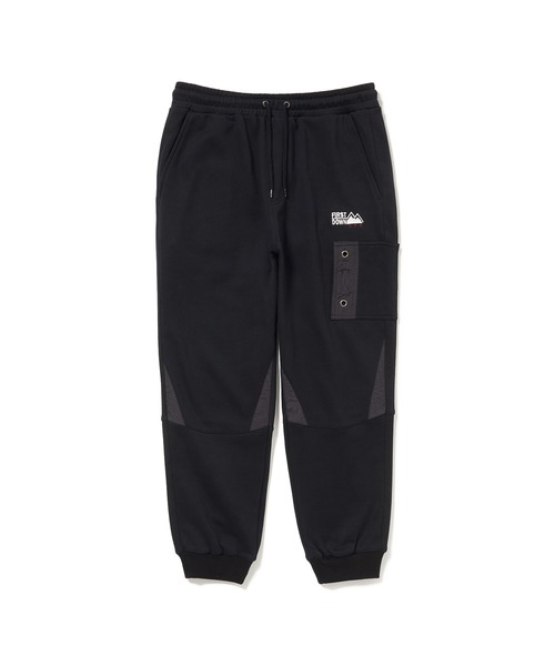 FIRST DOWN(ファーストダウン)の「スウェット テック パンツ(スウェットパンツ・メンズ・グレー/ブラック・L/XL/M)」の1枚目の写真