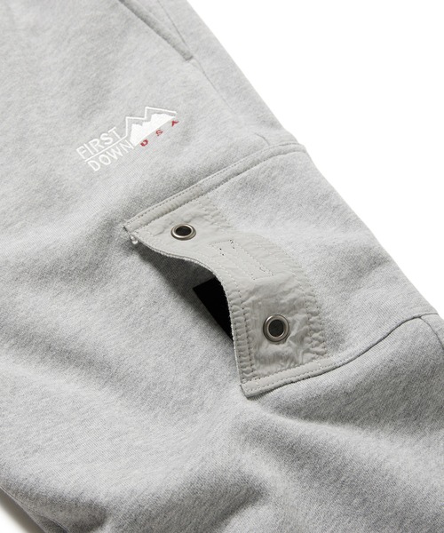 FIRST DOWN(ファーストダウン)の「スウェット テック パンツ(スウェットパンツ・メンズ・グレー/ブラック・L/XL/M)」の21枚目の写真
