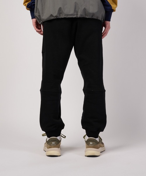 FIRST DOWN(ファーストダウン)の「スウェット テック パンツ(スウェットパンツ・メンズ・グレー/ブラック・L/XL/M)」の5枚目の写真