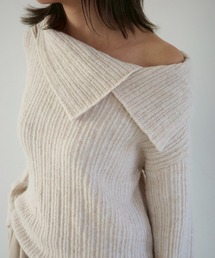 petal collar off shoulder knit