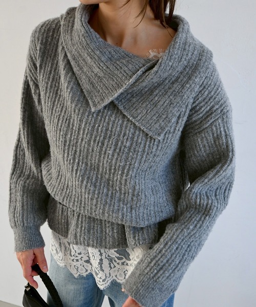 WILLFULLY(ウィルフリー)の「petal collar off shoulder knit(ニット/セーター・レディース・ホワイト系その他/グレー・FREE)」の1枚目の写真