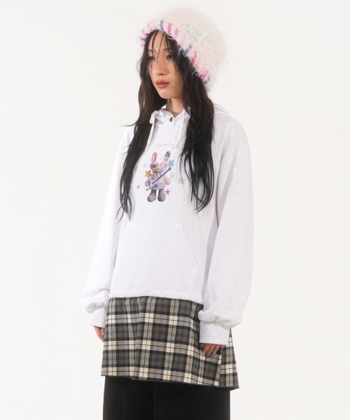 FANYOUNG(ファンヤング)の「ラビット フードチェックドレス ホワイトグレー(ワンピース・レディース・その他・FREE)」の3枚目の写真