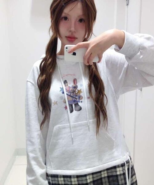 FANYOUNG(ファンヤング)の「ラビット フードチェックドレス ホワイトグレー(ワンピース・レディース・その他・FREE)」の9枚目の写真