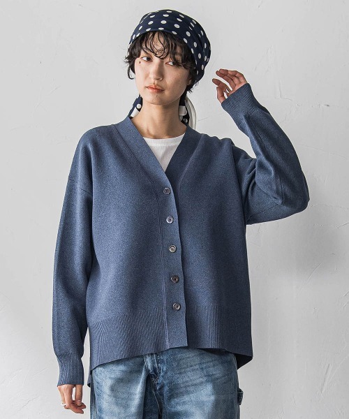 MAYSON GREY(メイソングレイ)の「スポンディッシュVネックニットカーディガン(カーディガン/ボレロ・レディース・ベージュ/ネイビー/イエロー・M)」の18枚目の写真