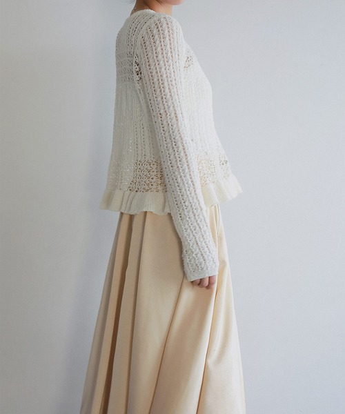 AJUGA.（アジュガ）の「スムースサテンフレアスカート（スカート・レディース・ブラック/ライトイエロー・FREE）」の15枚目の写真