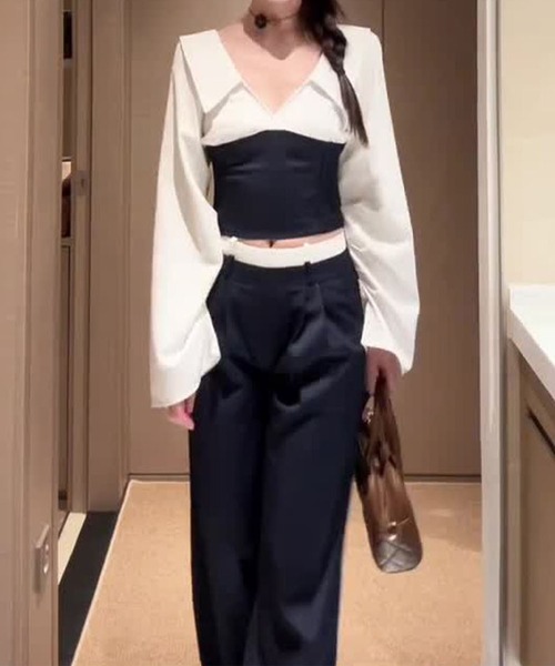 GLAMOROUS JANE(グラマラスジェーン)の「配色トップス×ワイドパンツ 2点セット(セットアップ・レディース・ホワイト・M/L)」の1枚目の写真
