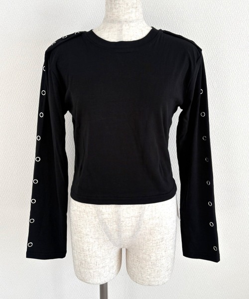 SHEENA(シーナ)の「アイレットスリーブショート丈トップス(Tシャツ/カットソー・レディース・ブラック/ホワイト・M)」の16枚目の写真
