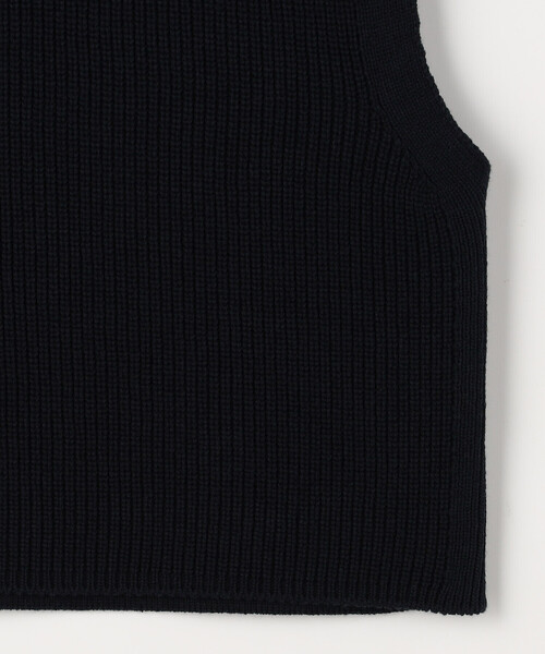 COMME CA(コムサ)の「コットンポリエステルリリヤーン 前後切り替えベスト(ベスト・レディース・ネイビー/オフホワイト/ブラック・9号)」の22枚目の写真