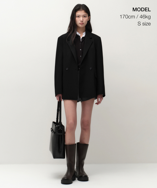 MUSINSA STANDARD WOMAN（ムシンサスタンダードウーマン）の「ウィメンズダブルブレストブレザー[ブラック]（テーラードジャケット・レディース・その他・SMALL/MEDIUM/LARGE/X-SMALL）」の2枚目の写真