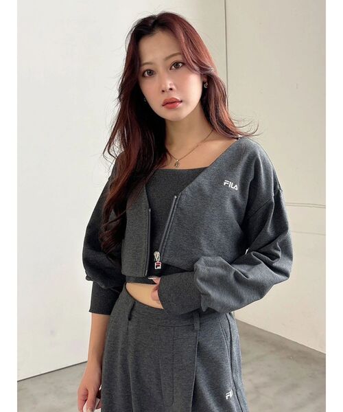FILA(フィラ)の「【FILA別注】裏毛アンサンブル(Tシャツ/カットソー・レディース・チャコールグレー/グレー・FREE)」の14枚目の写真