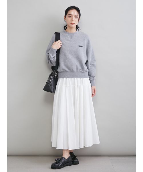 Mila Owen（ミラオーウェン）の「ソフトタッチ短丈トレーナー（スウェット・レディース・レッド/グレー/アイボリー・F）」の12枚目の写真