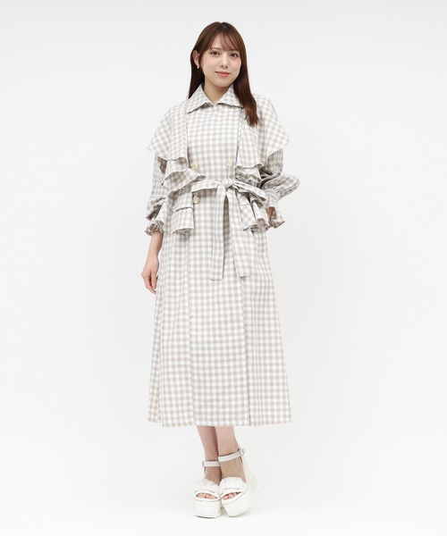 ROYAL PARTY(ロイヤルパーティー)の「ギンガムチェックラッフルロングコート(トレンチコート・レディース・ブラック/ベージュ・FREE)」の16枚目の写真