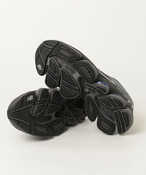 NEW BALANCE（ニューバランス）の「Abzorb 2000（スニーカー・メンズ・ブルー系その他・22.5cm/23.0cm/23.5cm/24.0cm/24.5cm/25.0cm/25.5cm/26.0cm/26.5cm/27.0cm/27.5cm/28.0cm/28.5cm/29.0cm/30.0cm）」の4枚目の写真