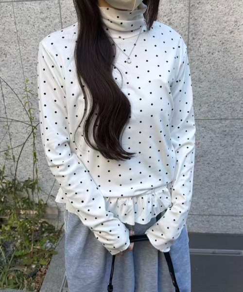mebole(メボレ)の「ドットフリルカットソー(Tシャツ/カットソー・レディース・ホワイト/グレー・FREE)」の3枚目の写真