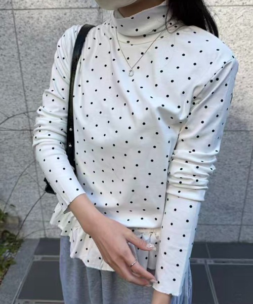 mebole(メボレ)の「ドットフリルカットソー(Tシャツ/カットソー・レディース・ホワイト/グレー・FREE)」の12枚目の写真
