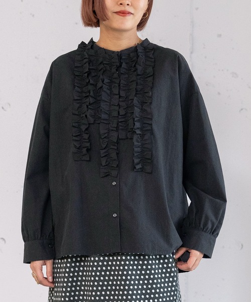 POU DOU DOU（プードゥドゥ）の「ランダムフリルシャツ（シャツ/ブラウス・レディース・イエロー/ブラック/オフホワイト・3）」の3枚目の写真