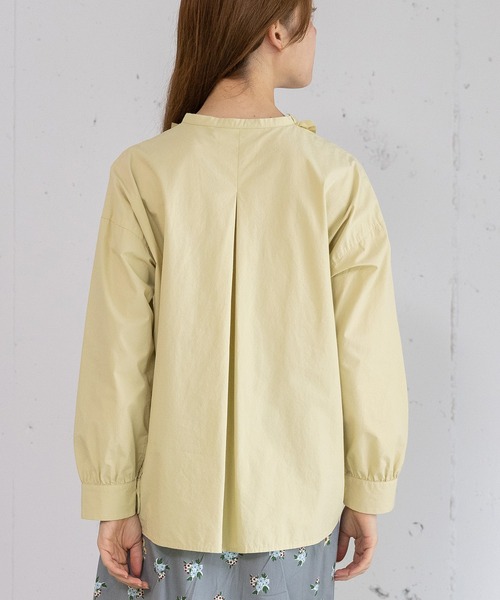 POU DOU DOU（プードゥドゥ）の「ランダムフリルシャツ（シャツ/ブラウス・レディース・イエロー/ブラック/オフホワイト・3）」の5枚目の写真