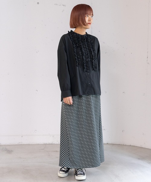 POU DOU DOU（プードゥドゥ）の「ランダムフリルシャツ（シャツ/ブラウス・レディース・イエロー/ブラック/オフホワイト・3）」の15枚目の写真